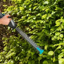 GARDENA Accu Heggenschaar EasyCut Li -Groen Tuin Pro Verkoopwinkel gardena accu heggenschaar easycut li 1619704830 1 l