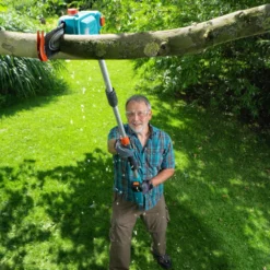 GARDENA Accu Telescopische Snoeizaag TCS 20/18 P4A Set -Groen Tuin Pro Verkoopwinkel gardena accu telescopische snoeizaag tcs 20 18 p4a set 1000x1500 640af323285d7 l